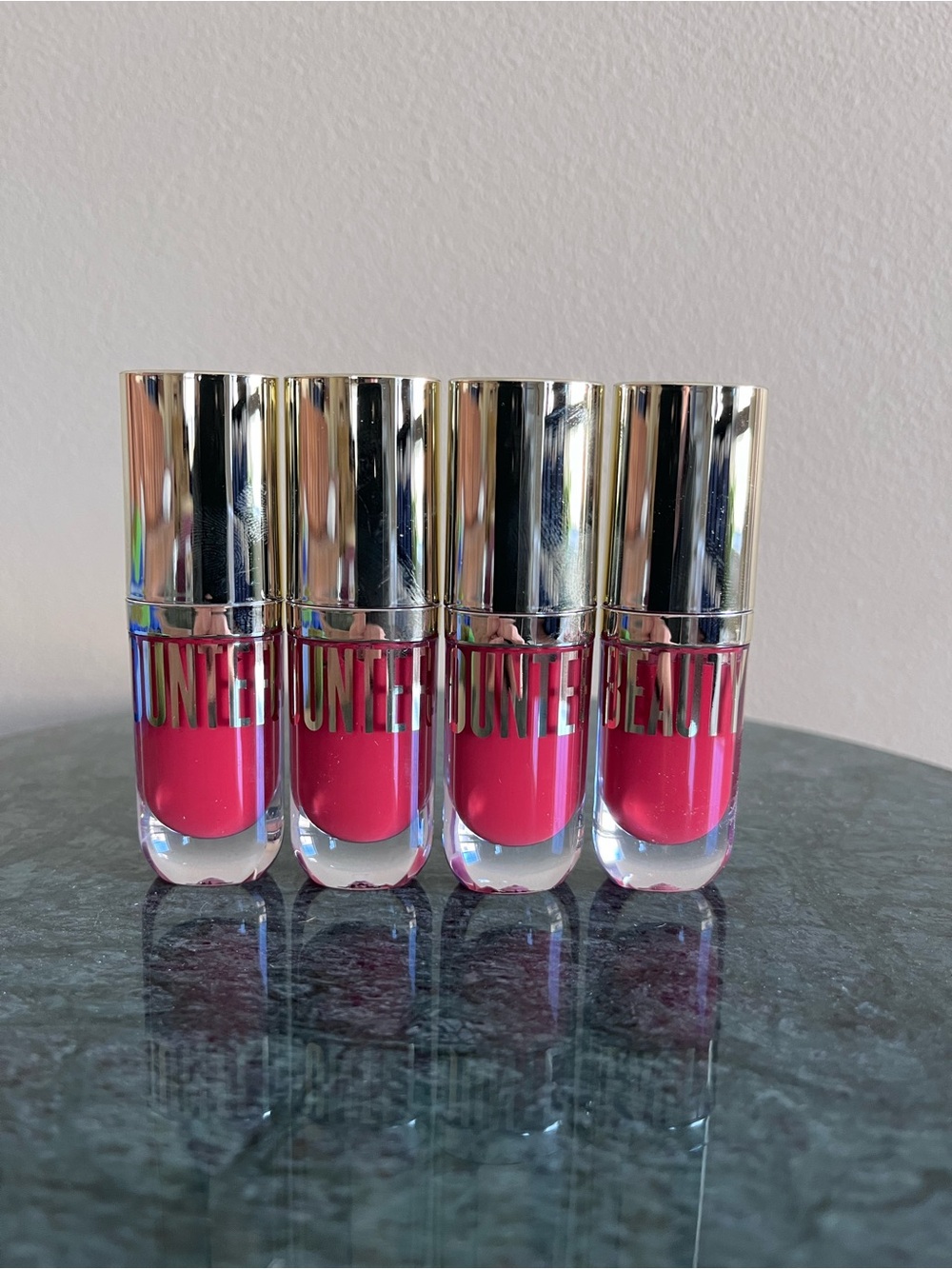 Beautycounter Beyond Gloss in Wild Berry - 4 2.5 ml tubes, New - Picture 2 of 3
